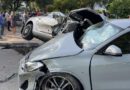 Τρελή πορεία αυτοκινήτου προκάλεσε δυο διαδοχικά ατυχήματα, πανικός του κόσμου διπλά σε πάρκο που έπαιζαν παιδιά