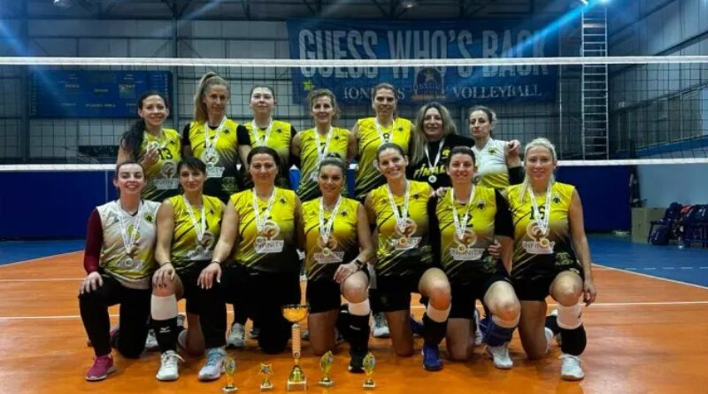 Πρωταθλήτρια ΕΣΠΕΔΑ η ομάδα Vintage Volley της ΑΕΚ