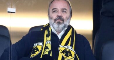ΑΕΚ: Η απίστευτη ιστορία του Μάριου Ηλιόπουλου με δύο οπαδούς που ταξίδεψαν με ελικόπτερο για την πρεμιέρα!