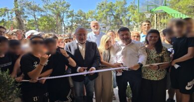 Δήμος Νέου Ηρακλείου: Το 4ο Δημοτικό Σχολείο απέκτησε μια ολοκαίνουργια πτέρυγα: εγκαίνια μαζί με τον αγιασμό της νέας χρονιάς