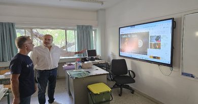 Δήμος Νέου Ηρακλείου: Ανανεωμένα τα σχολεία για τη νέα σχολική χρονιά: επιθεώρηση από τον δήμαρχο και κλιμάκιο του Δήμου