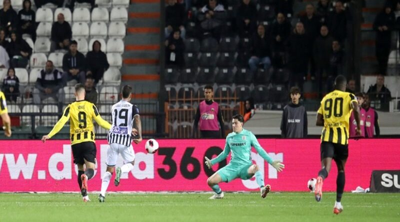 ΑΕΚ Ποδόσφαιρο: Τα highlights του ΠΑΟΚ – ΑΕΚ 3-1